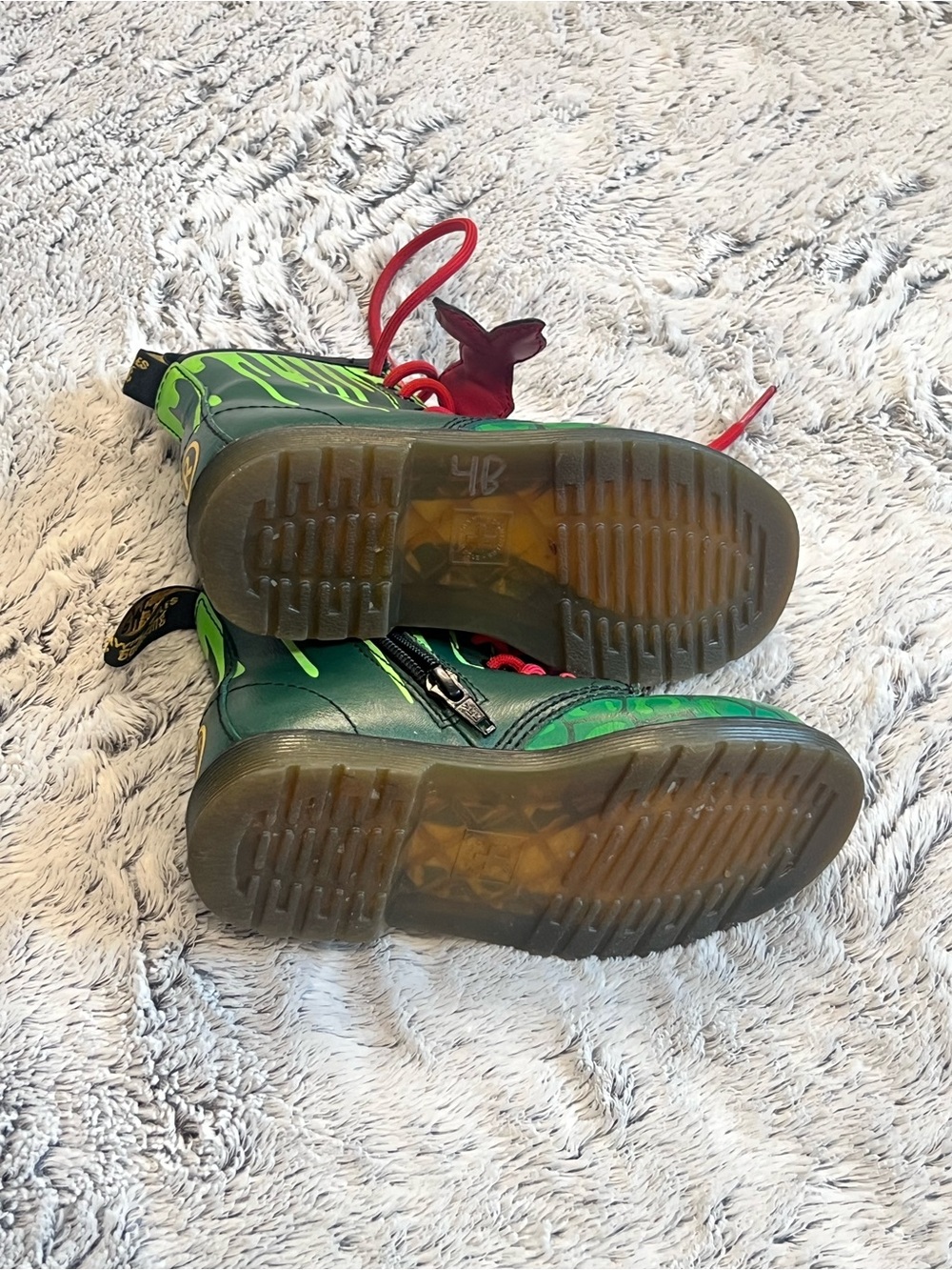Dr. Martens Kids Green Croc-Pattern Boots with Red Eye Accent - Picture 5 of 8